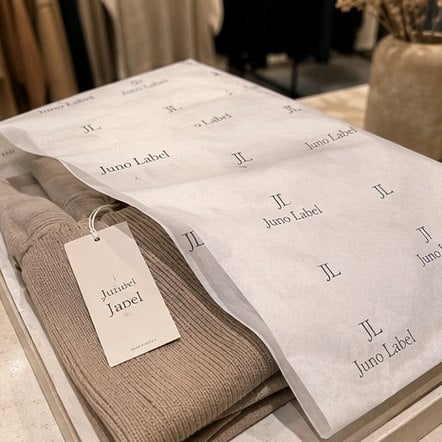 Customized tissue paper for boutiques and apparel